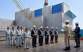 朝礼・業務開始
